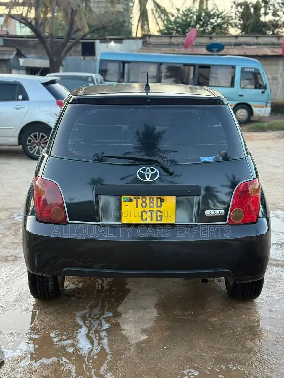 Toyota IST 2003 Black