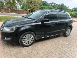 Volkswagen Polo 2014 Black