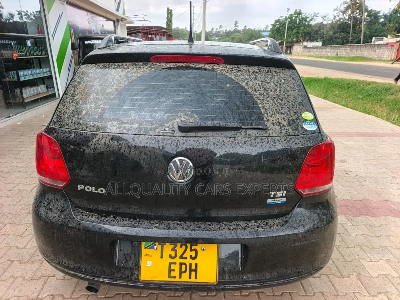 Volkswagen Polo 2014 Black