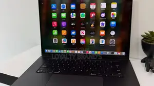 New Laptop Apple MacBook Pro 2024 M4 Pro 24GB Apple M4 Pro SSD 512GB