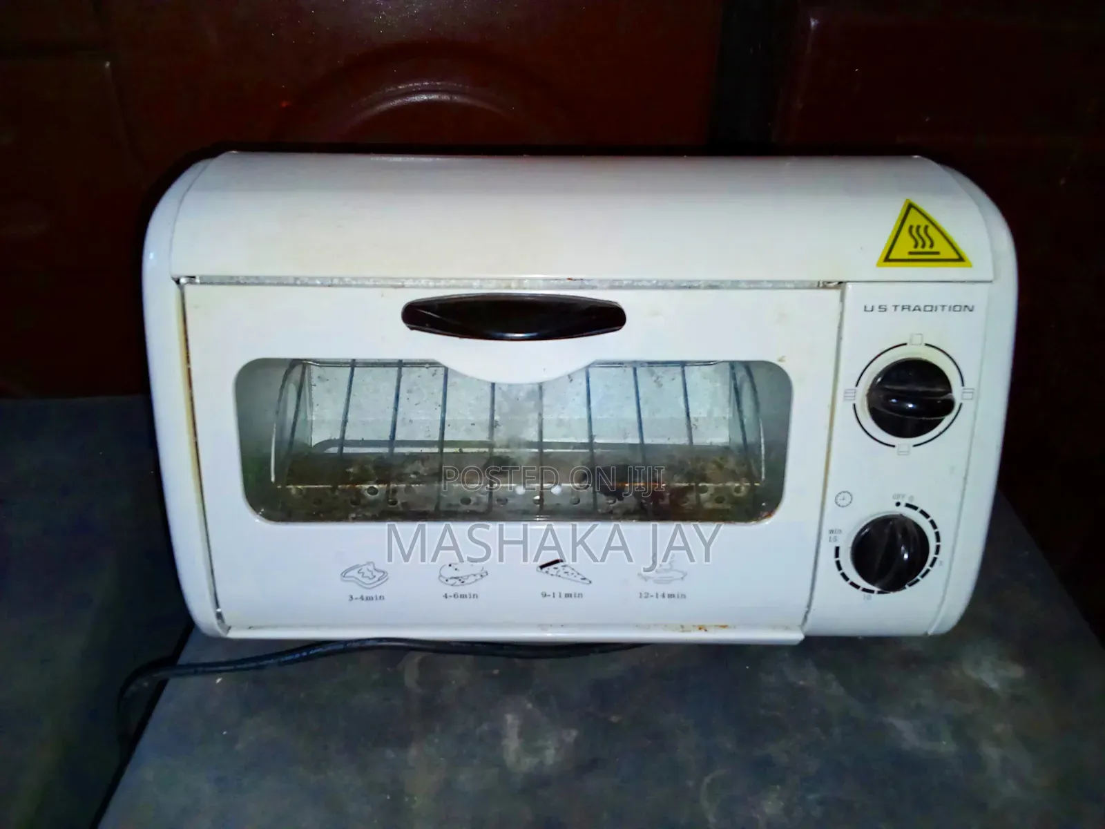 Oven Ndogo Litter 8 Inauzwa