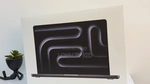 New Laptop Apple MacBook Pro 2025 M5 24GB Apple M5 SSD 1T