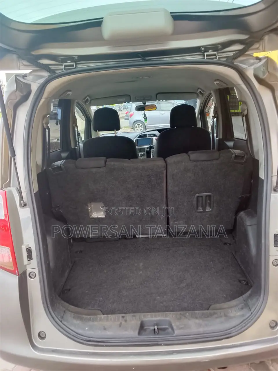 Toyota Ractis 2007 Gray