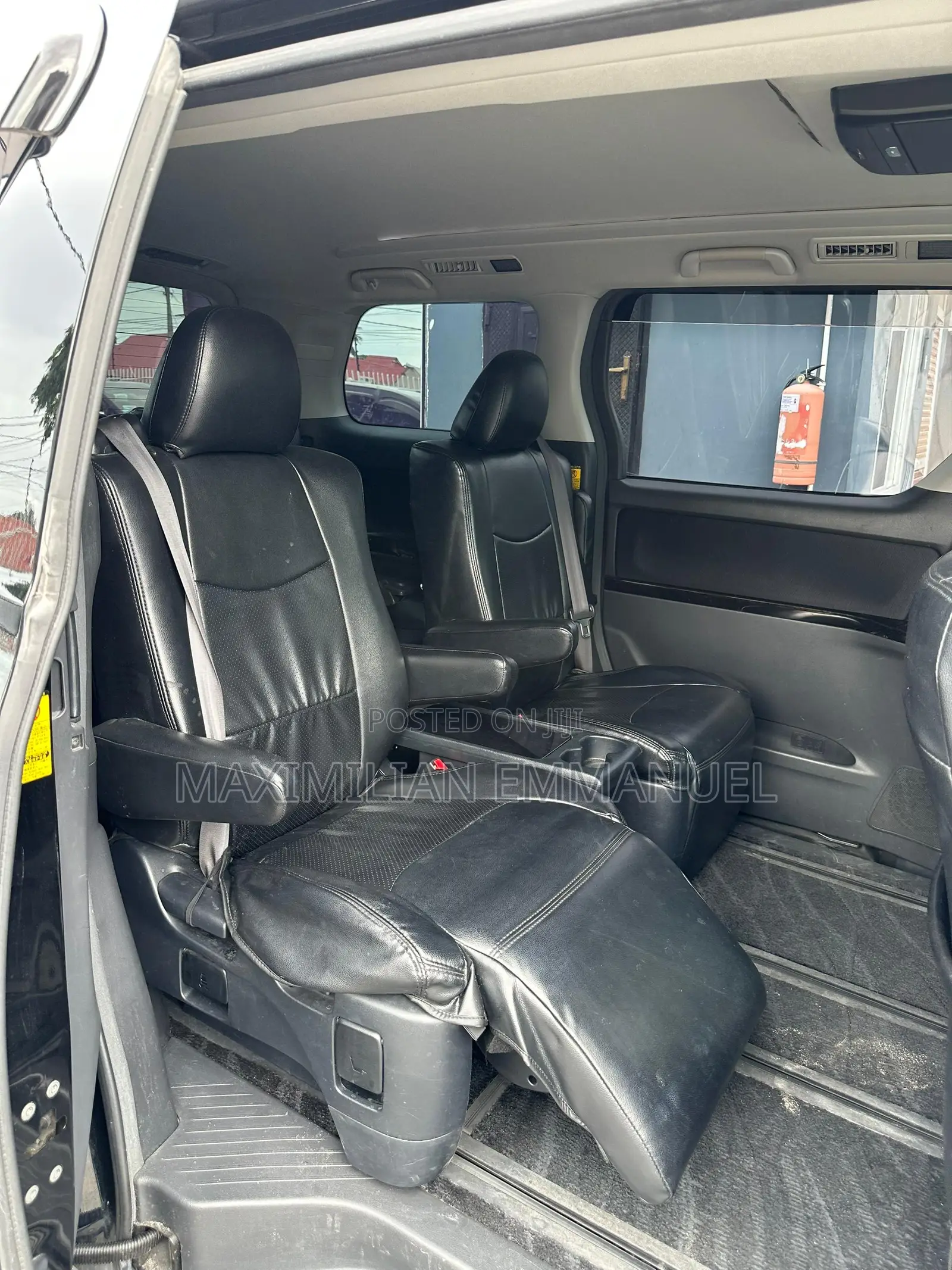 Toyota Alphard 2010 Black