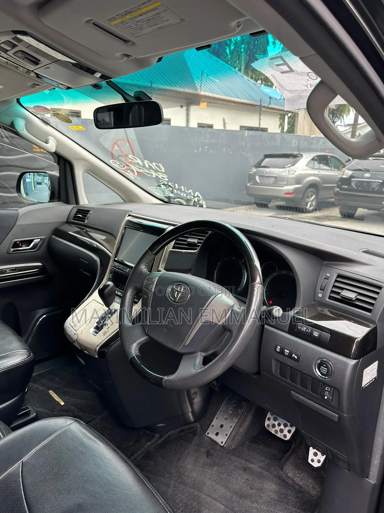 Toyota Alphard 2010 Black