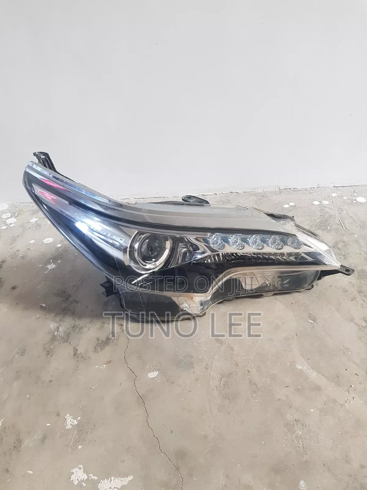 Toyota Fortuner 2018 Genuine Headlights