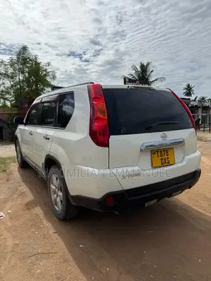 Nissan X-Trail 2009 White