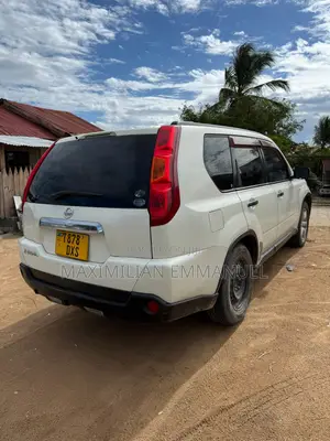 Nissan X-Trail 2009 White