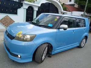 Toyota Corolla Rumion Hatchback 1.8 FWD 2010 Blue