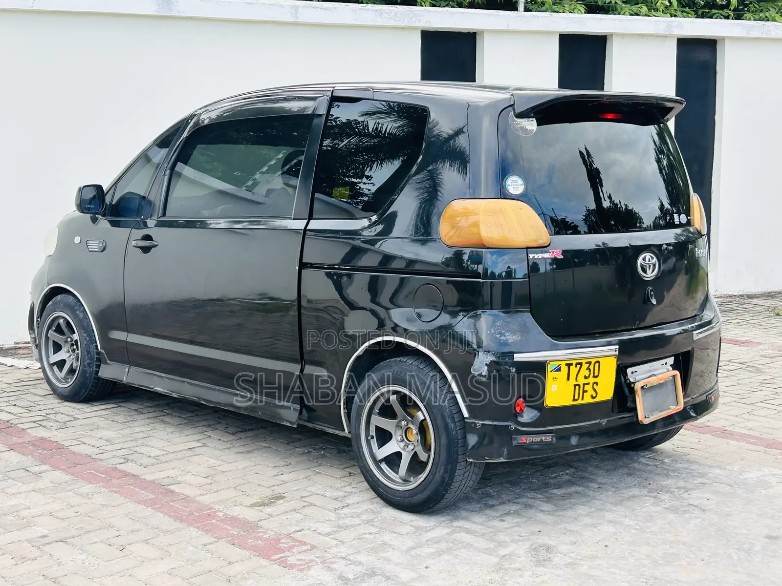 Toyota Porte 1.3 FWD 2005 Black