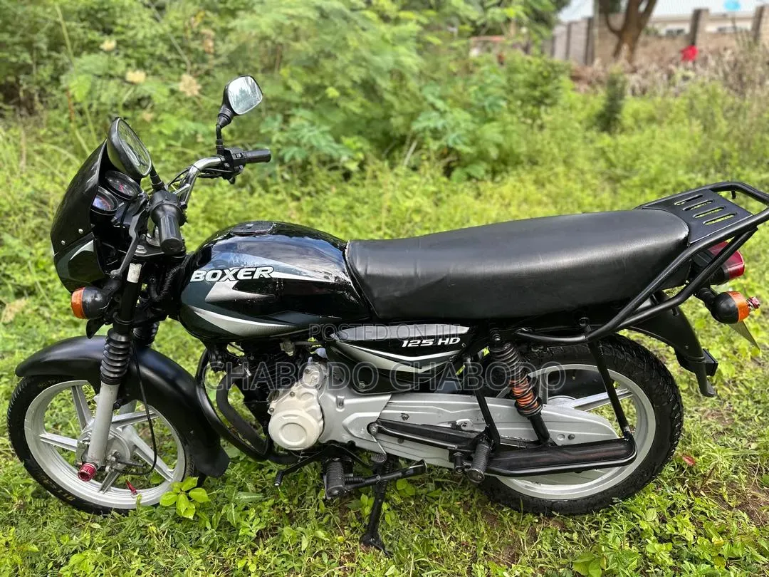 Bajaj Boxer 125 2025 Black