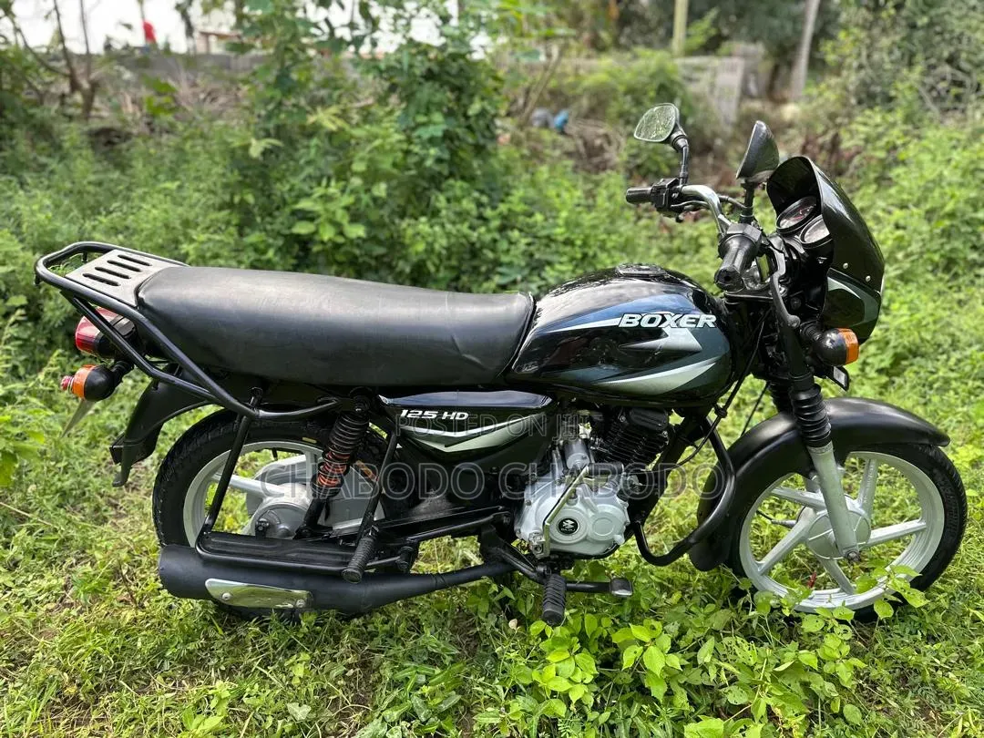Bajaj Boxer 125 2025 Black