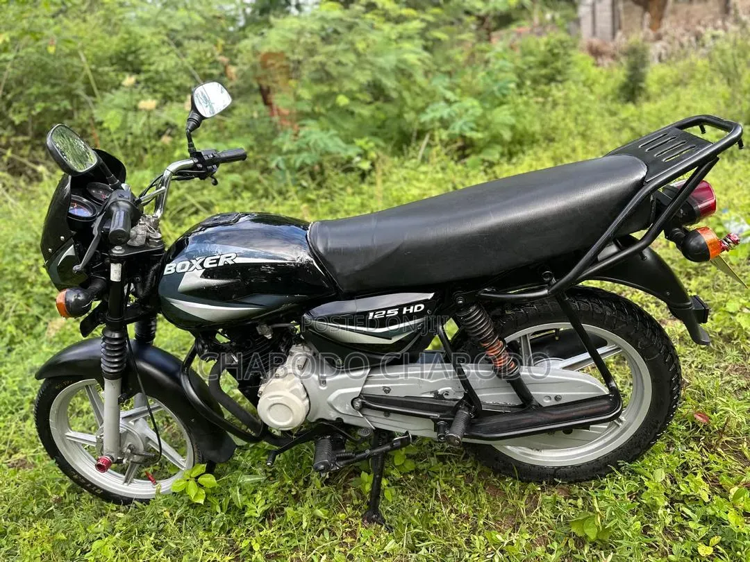 Bajaj Boxer 125 2025 Black