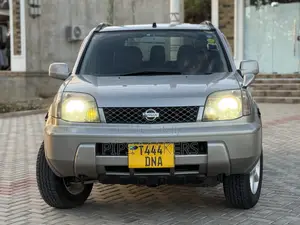 Nissan X-Trail 2004 Beige