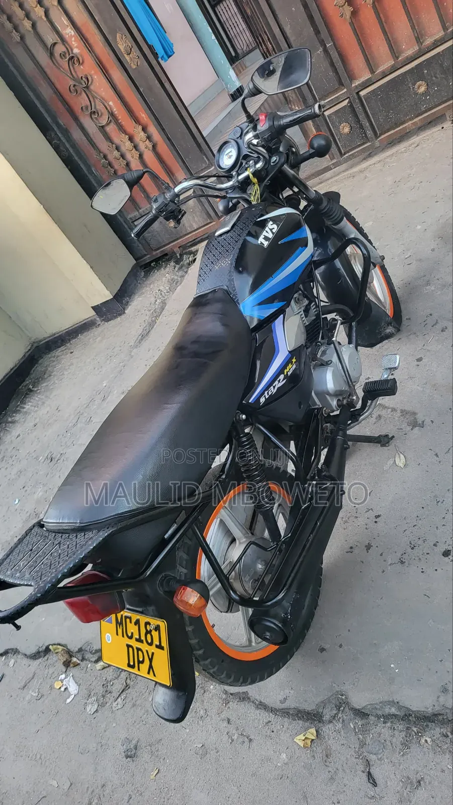 TVS HLX 125 2023 Black