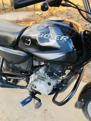 Bajaj Boxer 125 2025 Black