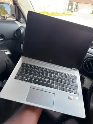 Laptop HP EliteBook 735 8GB AMD Ryzen 7 SSD 256GB