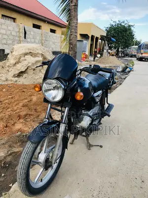 Bajaj Boxer 125 2025 Black