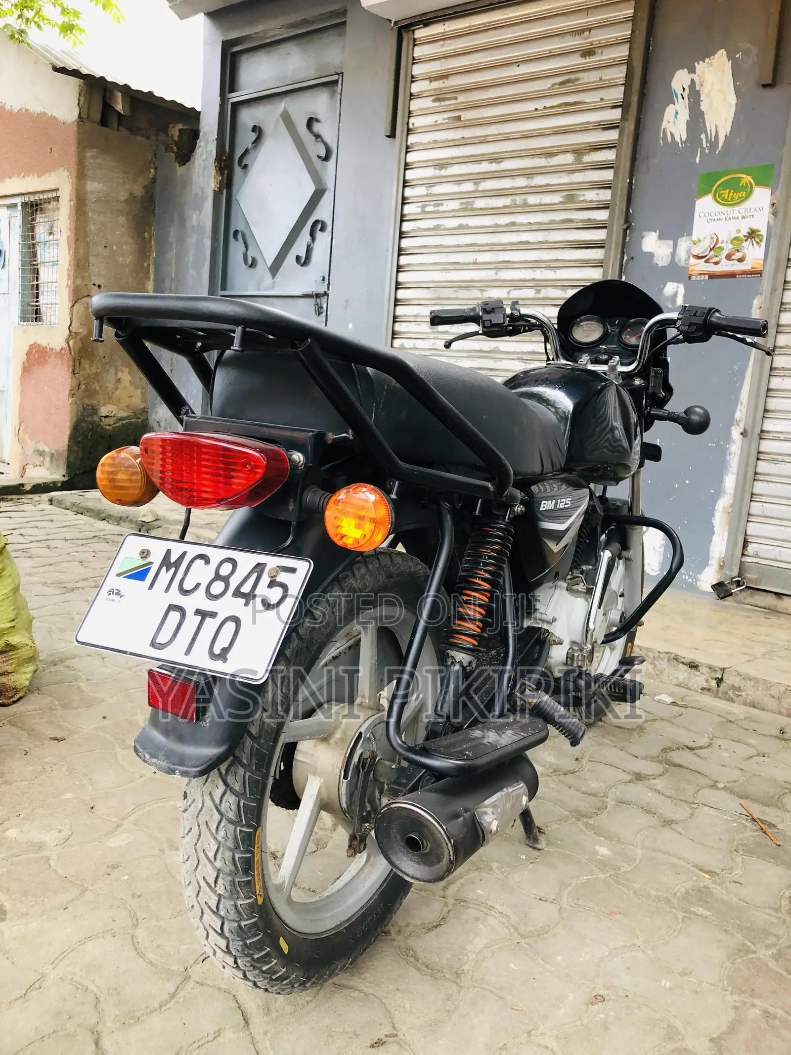 Bajaj Boxer 125 2025 Black