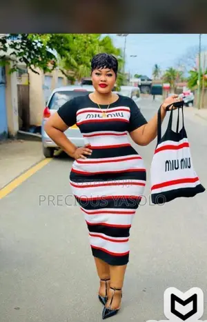 Tunauza Nguo 2pcs Na Magauni Special Kwa Bei Poa