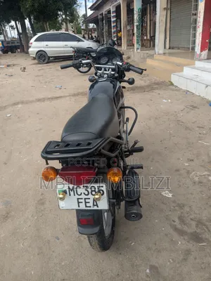 Bajaj Boxer 125 2026