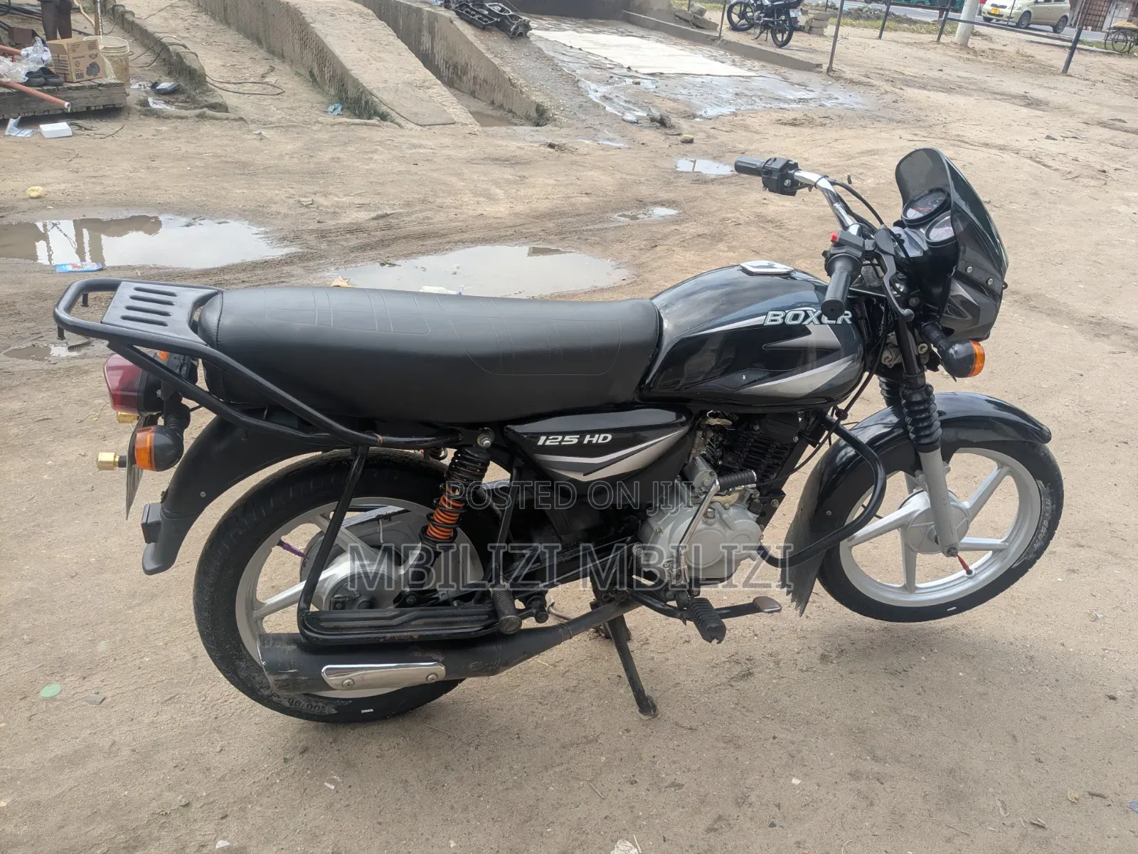 Bajaj Boxer 125 2026