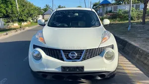 Nissan Juke S 2011 White