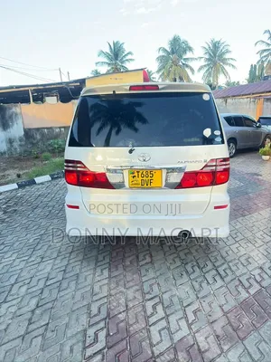 Toyota Alphard 2006 White