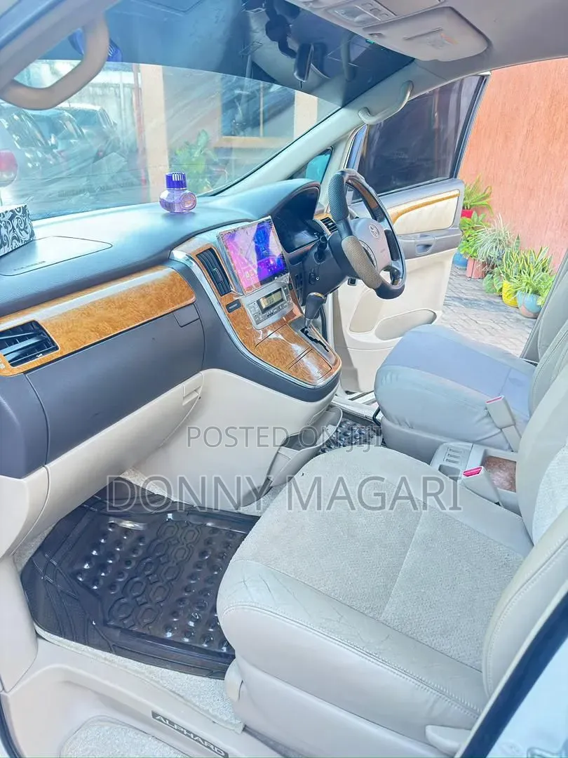 Toyota Alphard 2006 White
