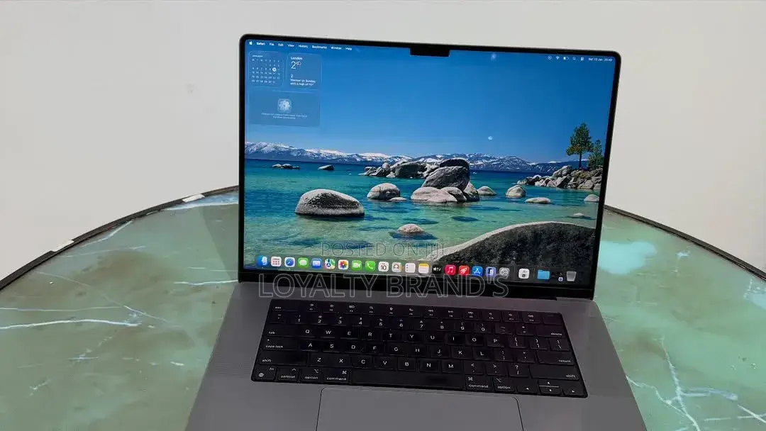 New Laptop Apple MacBook Pro 2021 M1 32GB Apple M1 Pro SSD 1T