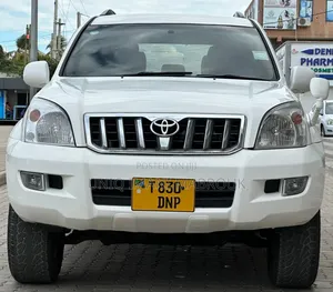 Toyota Land Cruiser Prado 2006 White