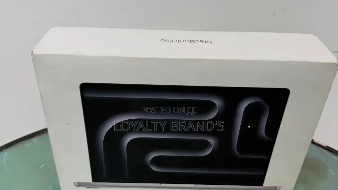 New Laptop Apple MacBook Pro 2024 M4 Max 36GB Apple M4 Max SSD 1T