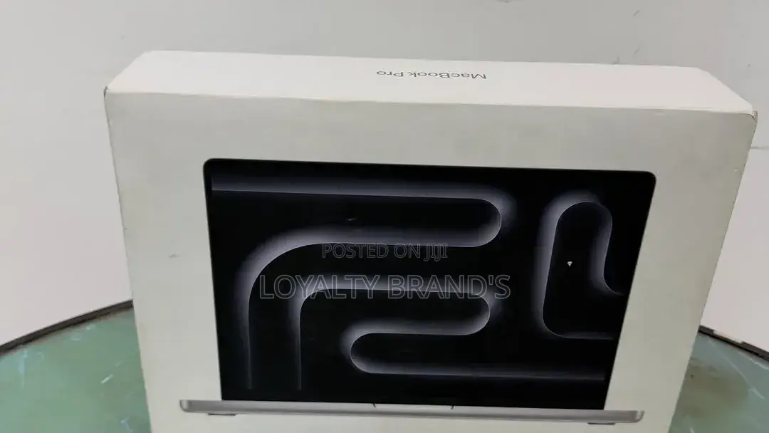 New Laptop Apple MacBook Pro 2024 M4 Max 36GB Apple M4 Max SSD 1T