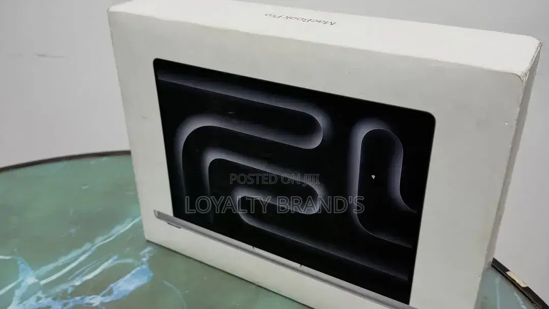 New Laptop Apple MacBook Pro 2024 M4 Max 36GB Apple M4 Max SSD 1T