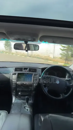 Toyota Crown 2007 White