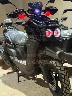 New TVS Apache RTR 160 2V 2021 Brown