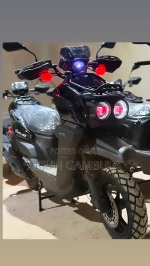 New TVS Apache RTR 160 2V 2021 Brown