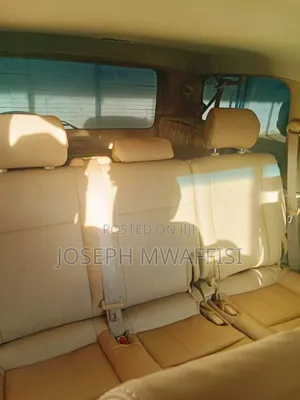 Toyota Land Cruiser 100 4.2 2006 White
