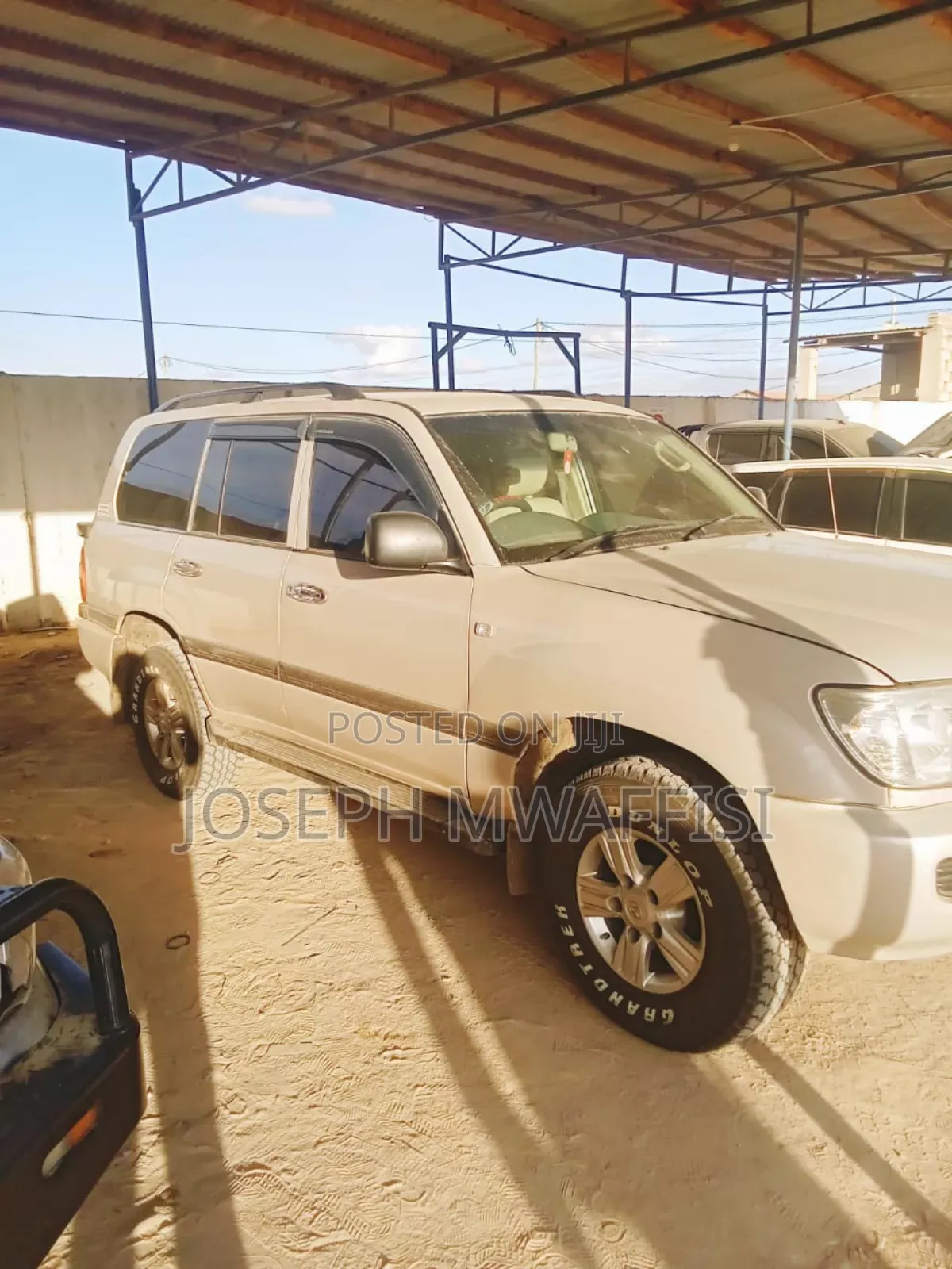 Toyota Land Cruiser 100 4.2 2006 White