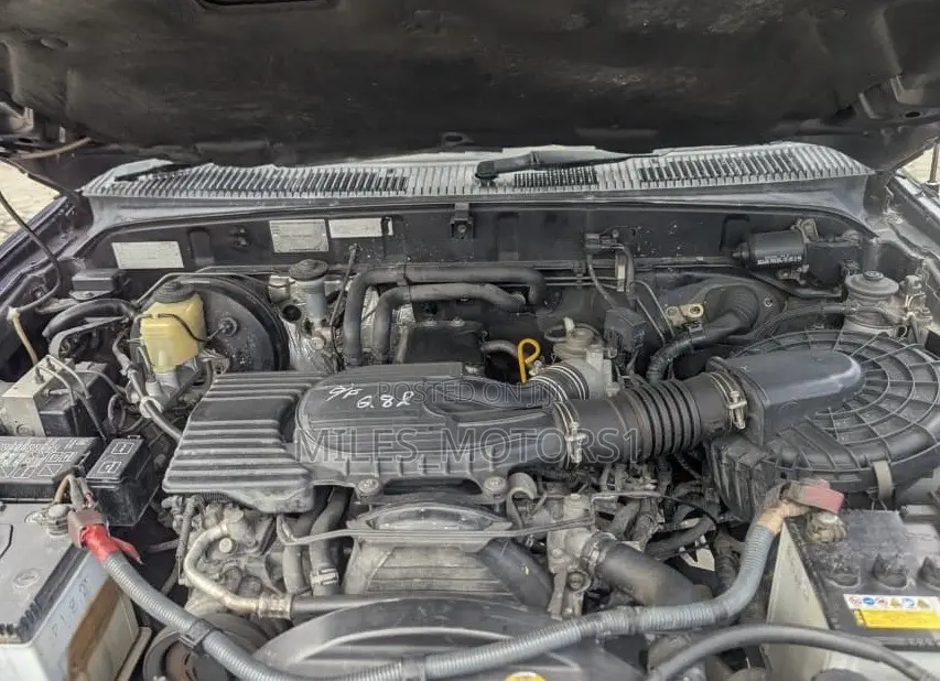 Toyota Hilux 2005 Blue