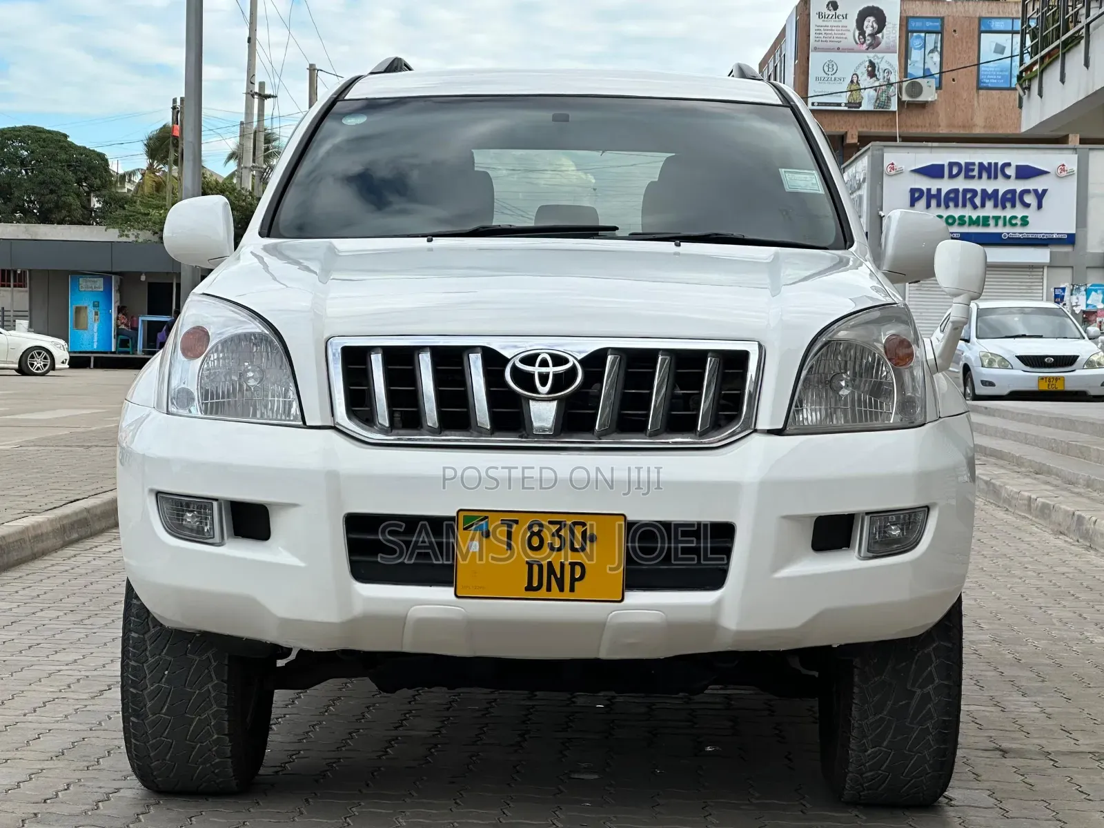 Toyota Land Cruiser Prado 2006 White