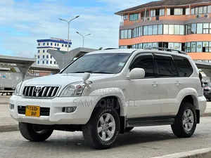 Toyota Land Cruiser Prado 2006 White
