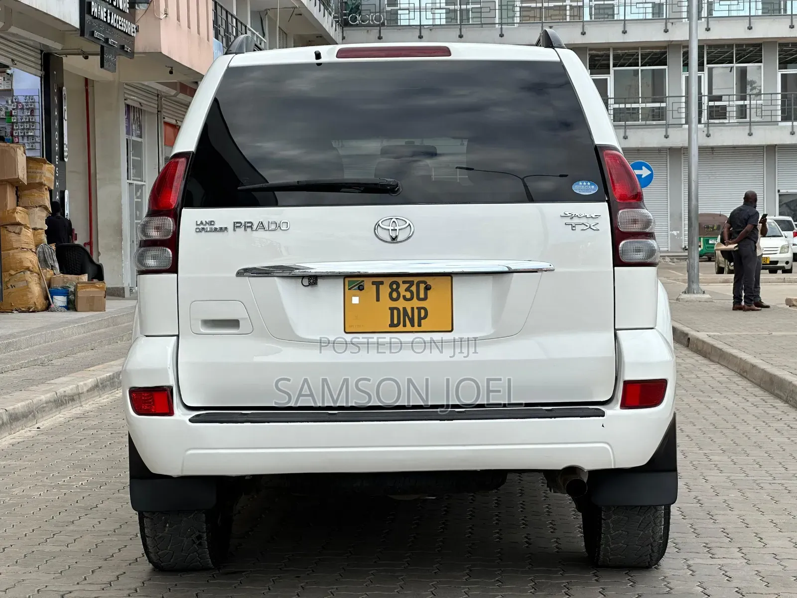 Toyota Land Cruiser Prado 2006 White