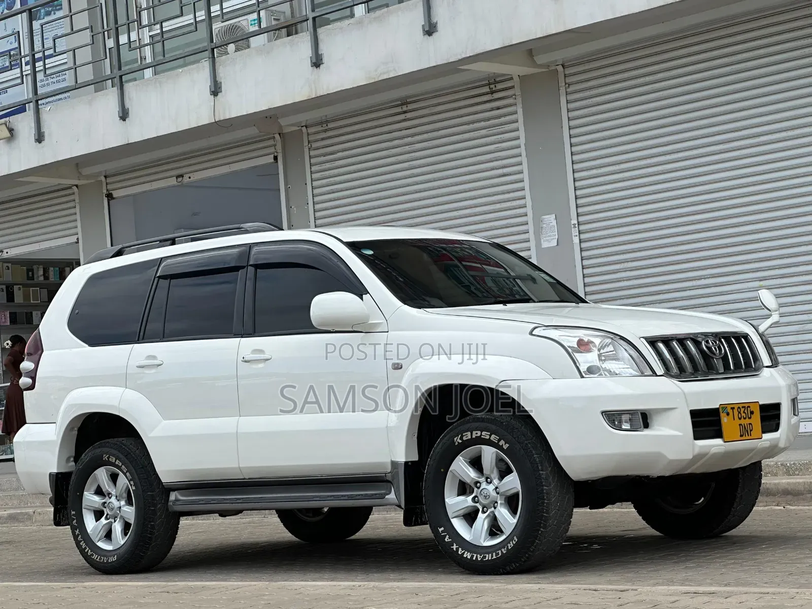 Toyota Land Cruiser Prado 2006 White