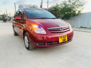 Toyota Corolla Spacio 1.5 X 2004 Red