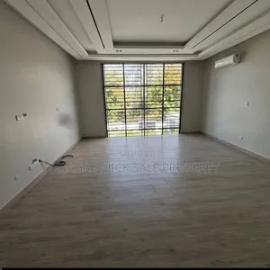 6bdrm House in Mbweni for sale