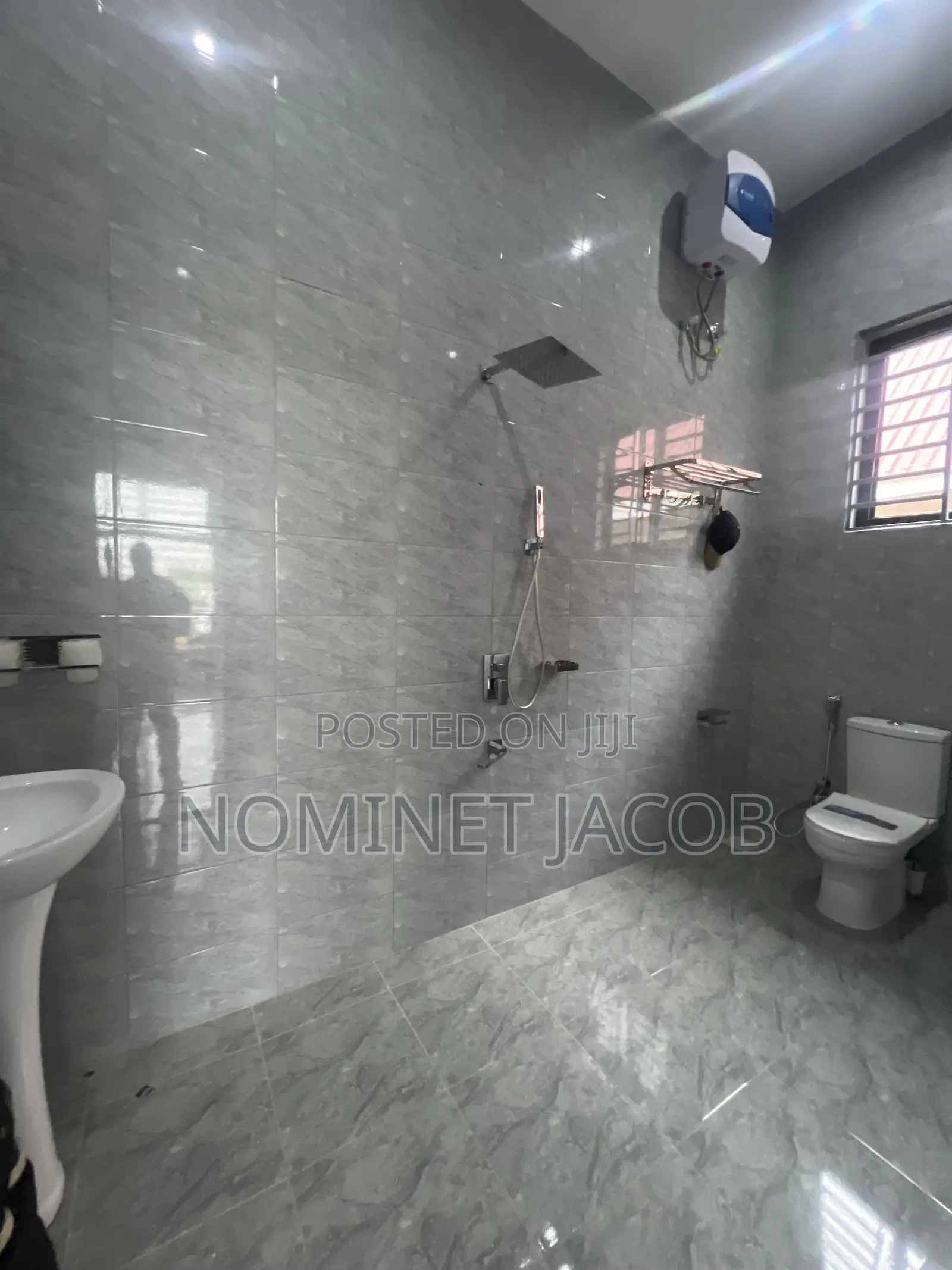 Furnished 3bdrm House in Bunju Doctor Kailua for sale