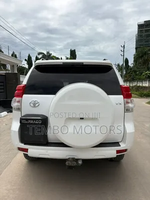 Toyota Land Cruiser Prado 2010 White
