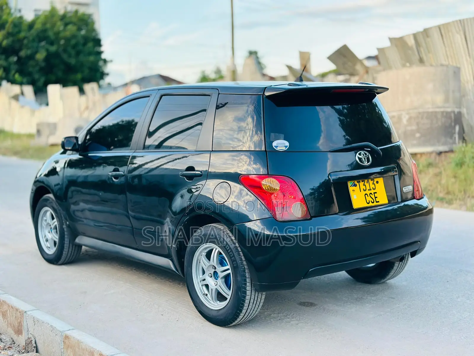 Toyota IST 2004 Black