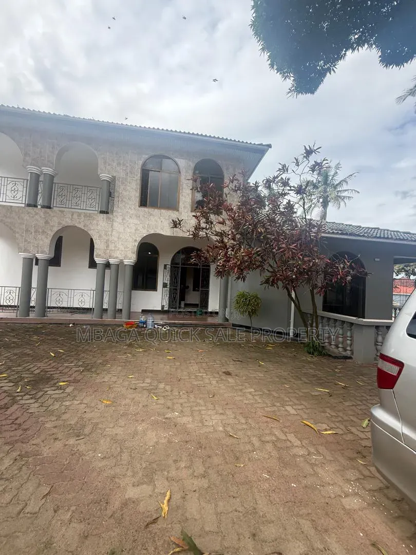 6bdrm House in Mbezi Beach for rent